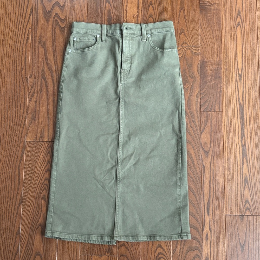 NWT Banana Republic Denim Pencil Skirt - Olive Green - Picture 8 of 9